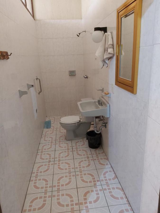 Hostal Guadalajara Buitenkant foto