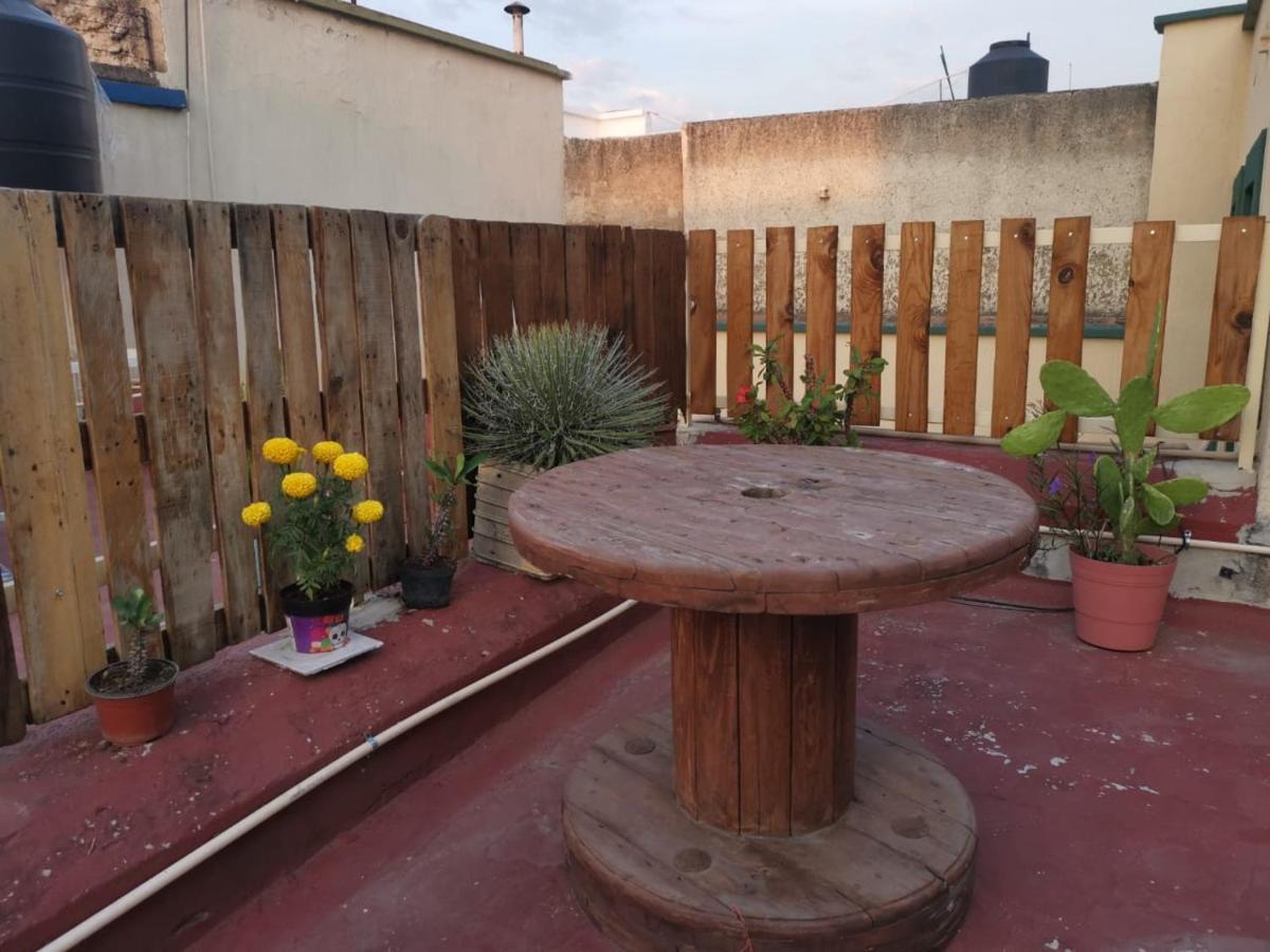 Hostal Guadalajara Buitenkant foto